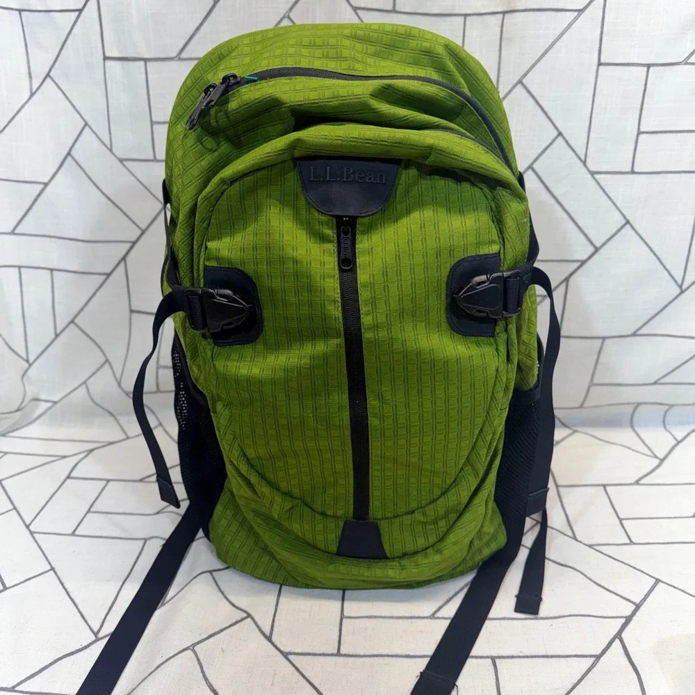 L.L.Bean Backpack Large Green Ripstop Hiking School Laptop Bag